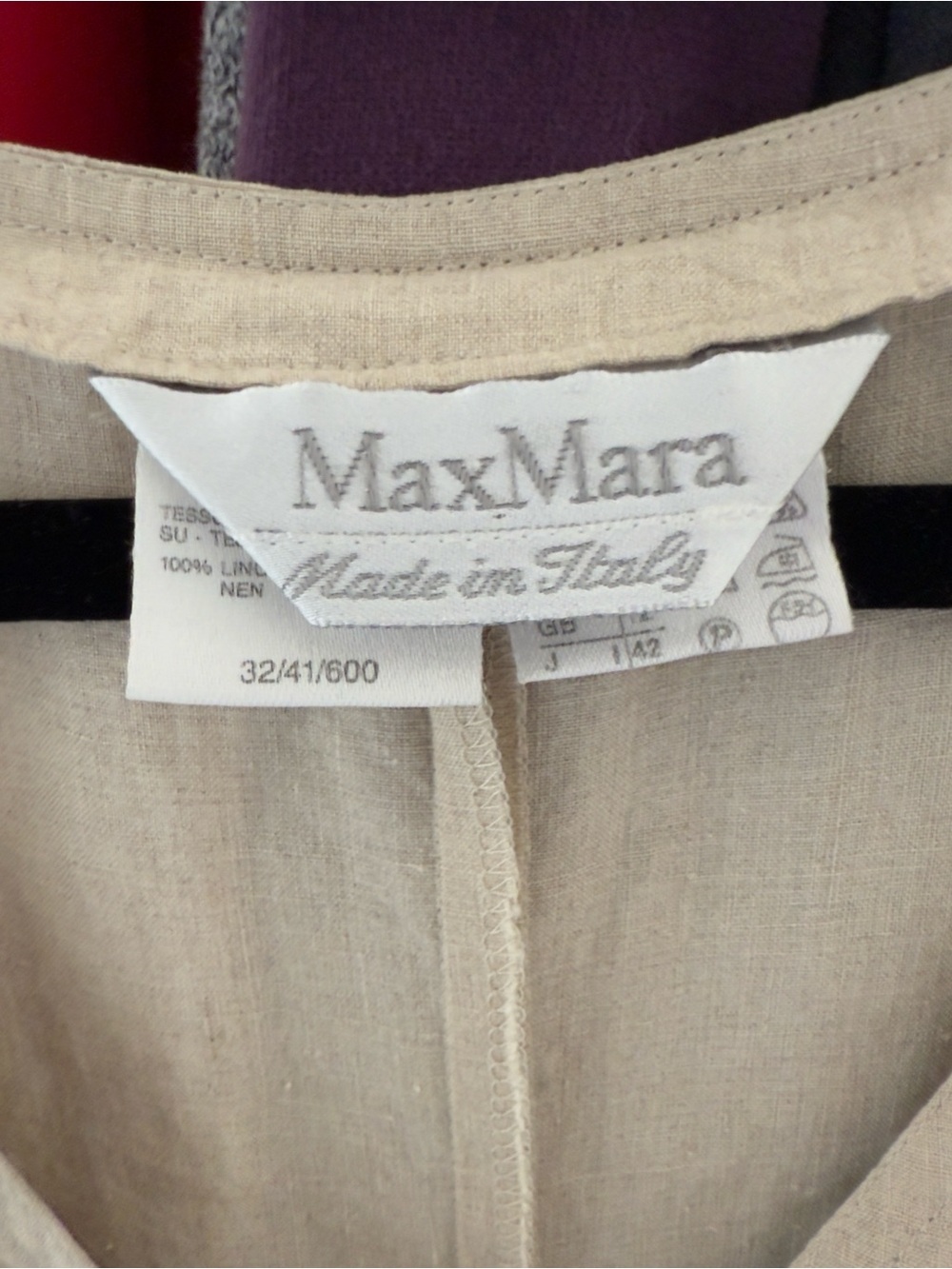 232. MaxMara Linen Sleeveless Button-Front Midi Dress in Beige - Picture 2 of 9
